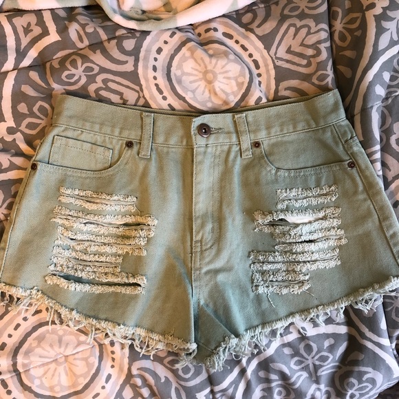 Mint Green Denim Shorts (never worn!) - Picture 6 of 7